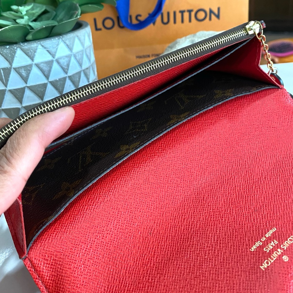 ❤️authentic Louis Vuitton Wallet - Picture 11 of 13
